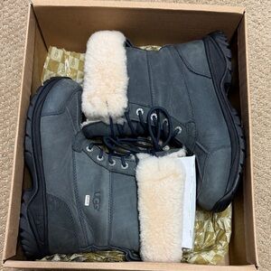 UGG Navy Boots with Cream Shearling